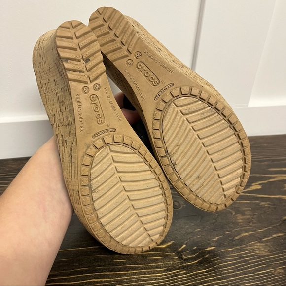 Crocs wedge heels size 8 - Picture 5 of 5